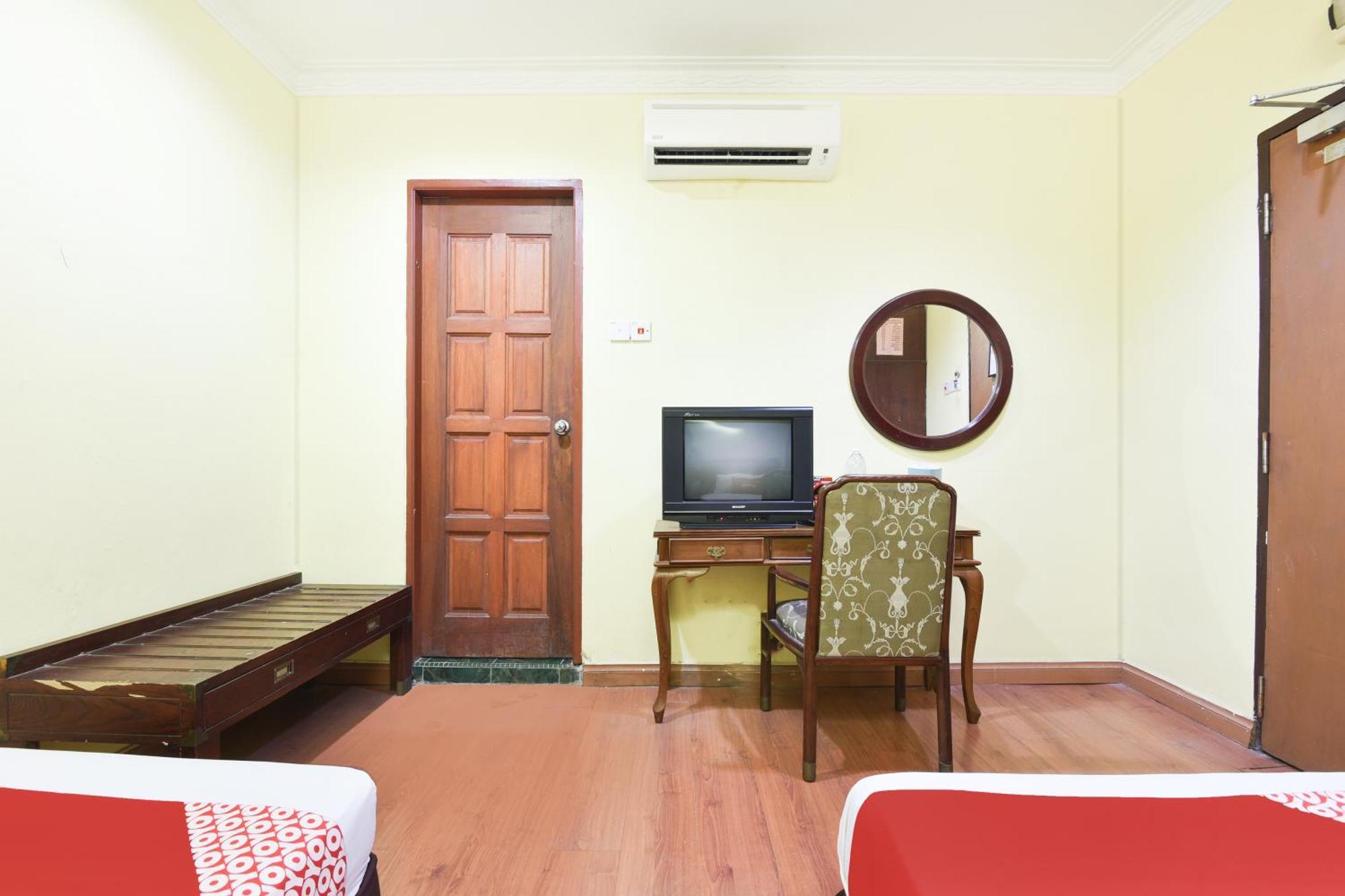 Hotel O Kota Bharu Near War Museum Formerly Azam Hotel Exterior photo