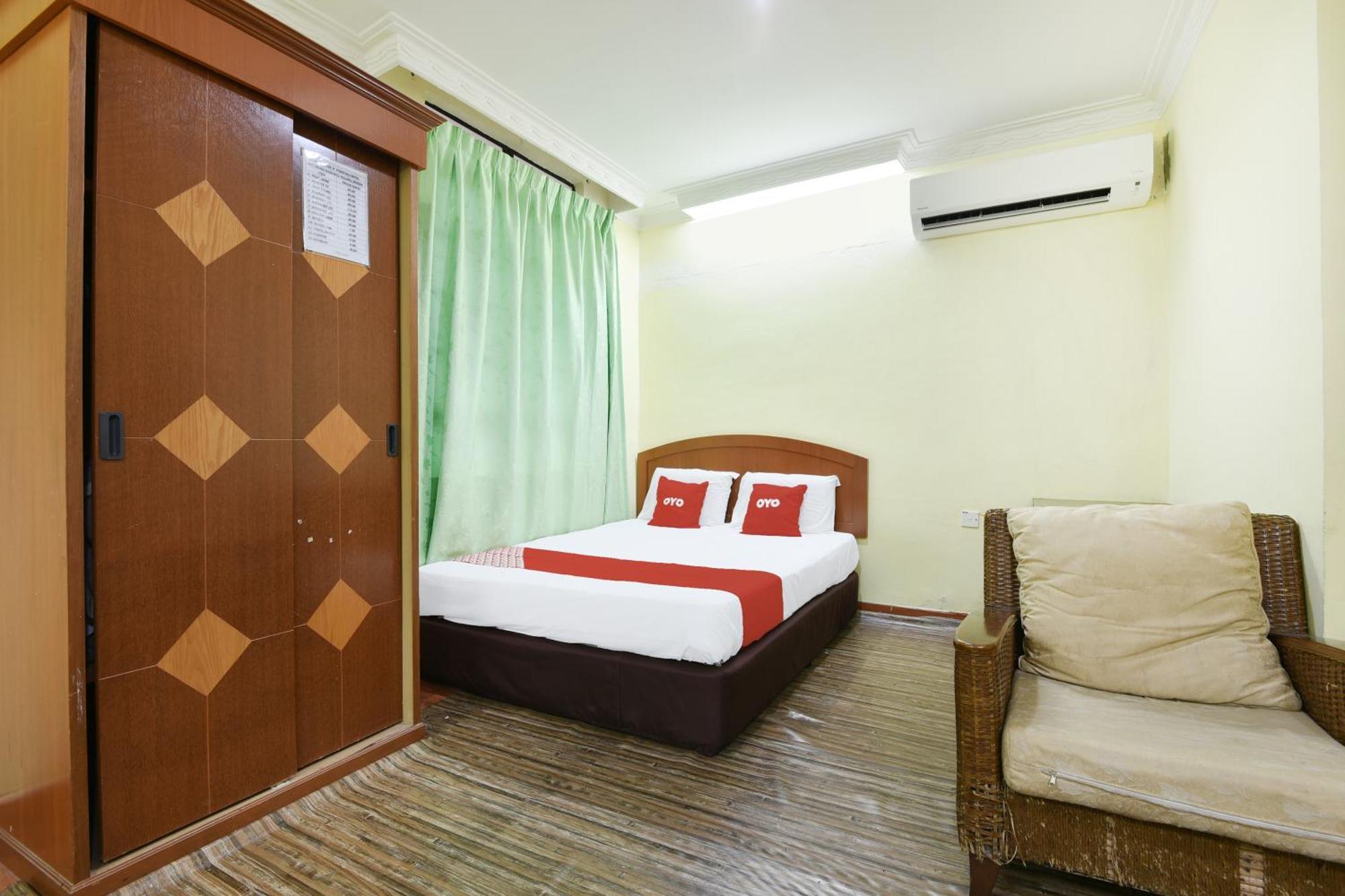 Hotel O Kota Bharu Near War Museum Formerly Azam Hotel Exterior photo